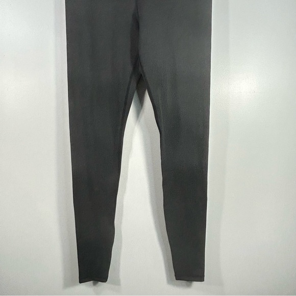 Zyia Active 29” Inseam Coral Pink/ Black Legging; Women’s Sz 6-8 (approx Medium) - Picture 4 of 12